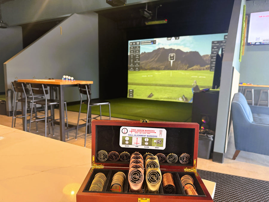 Golf simulator bar with 5 bays