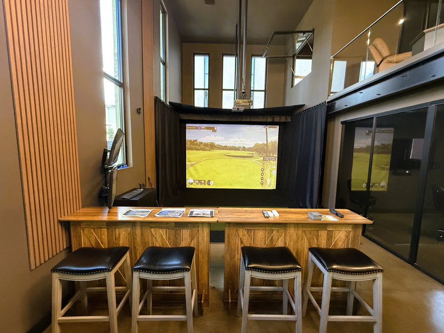 Office indoor golf simulator